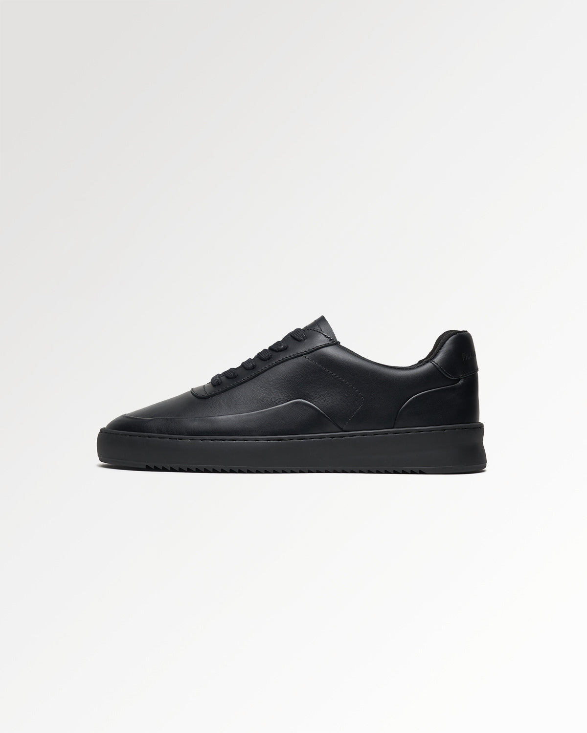 Mondo Seamless Black Filling Pieces1
