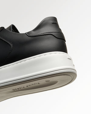 Evo Court Nappa Black