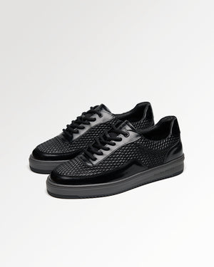 Mondo Reed Black