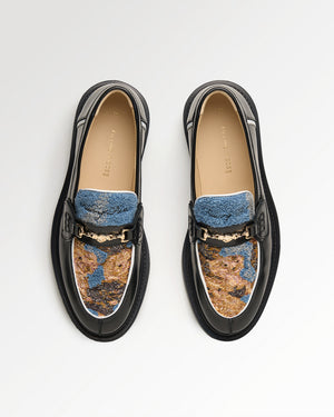 Rarri Jackson’s Loafer