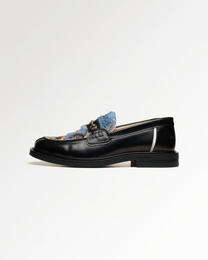 Rarri Jackson’s Loafer