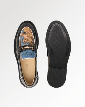 Rarri Jackson’s Loafer