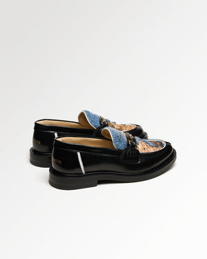 Rarri Jackson’s Loafer